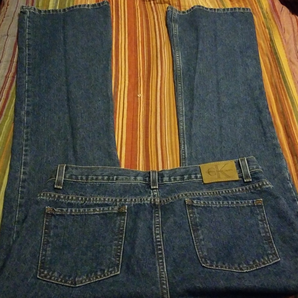 NEW Calvin Klein Jeans Women's Size 8- 30x33